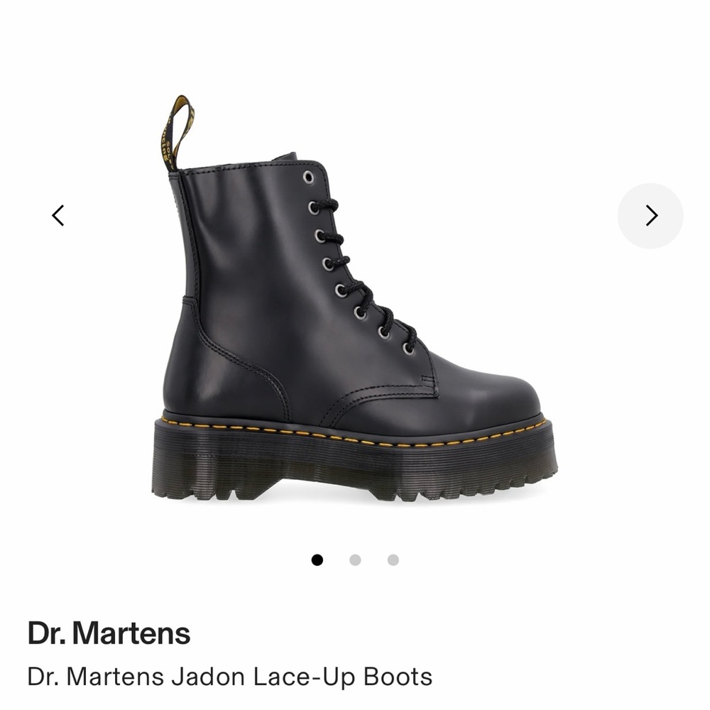 Women's shoes